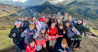 Image of students studying in Iceland.