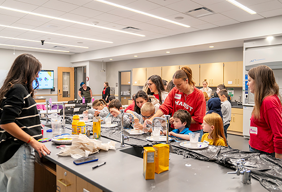 Dyson Center Teaching Methods Lab welcomes local elementary school students for a Science Technology Engineering Math (STEM) lab experience. Photo by Bobby Oliver/Marist College.