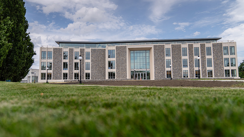 The Dyson Center will host the Marist University Day Experiential Learning Expo. Photo by Nelson Echeverria/Marist. 