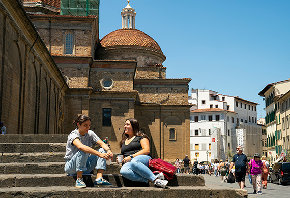 Image of Marist students in Florence