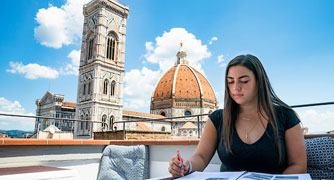 Image of student working in Florence, Italy.