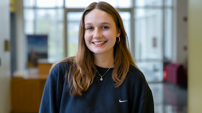 Image of Chelsea Venters in Rotunda.