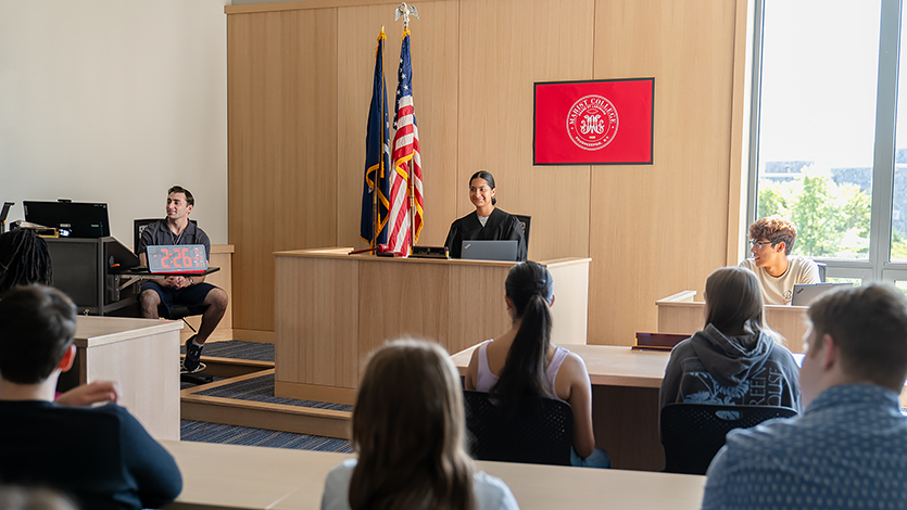 Students participate in a mock trial in the third-floor Mock Courtroom during aFirst Year Seminar class led by Dr. Julie B. Raines, Associate Professor of Crime and Justice Studies. 