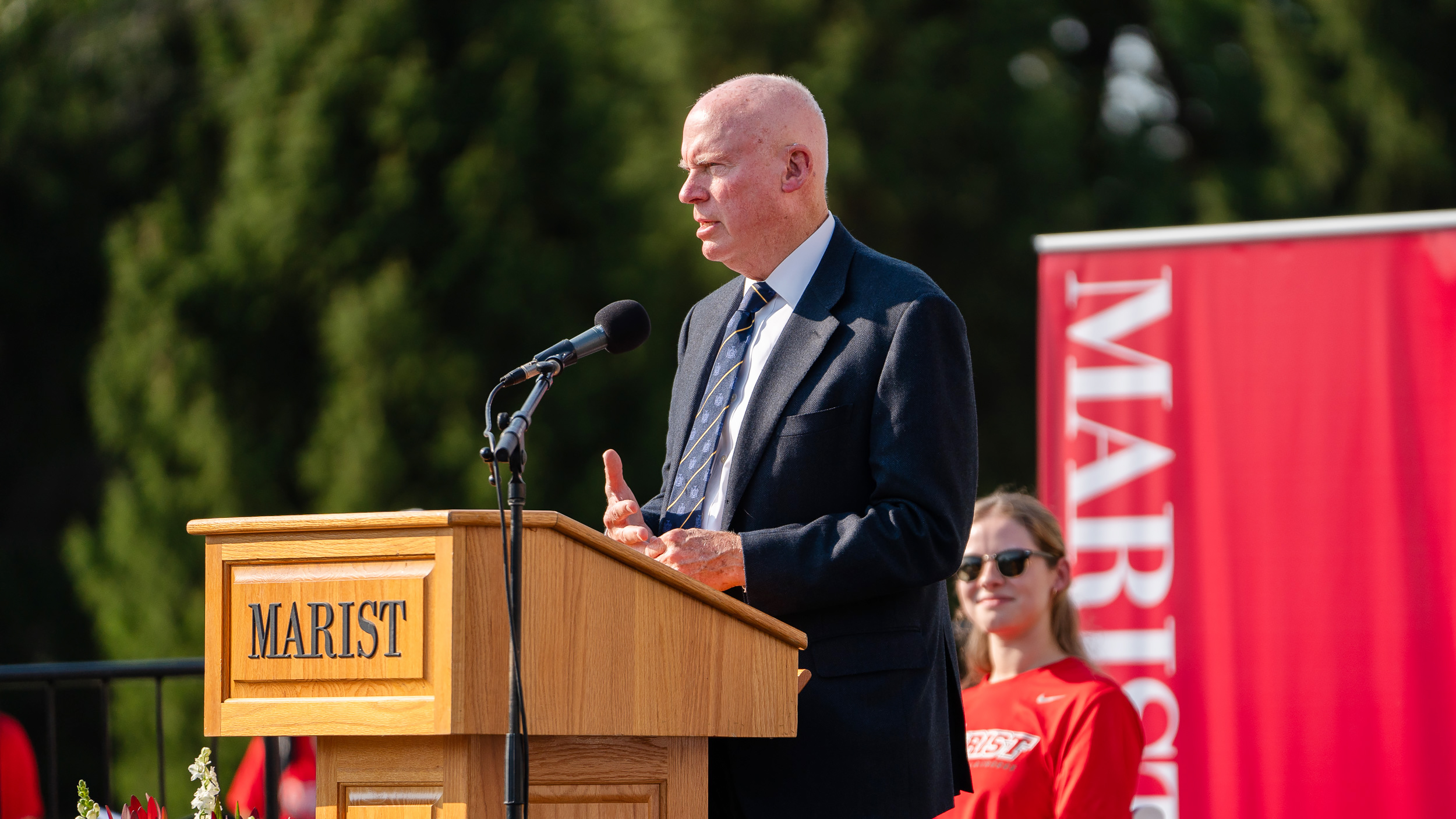 Robert Dyson speaks at Dyson Center ribbon-cutting event.