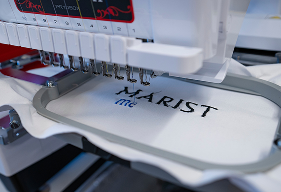 image of the embroidery machine